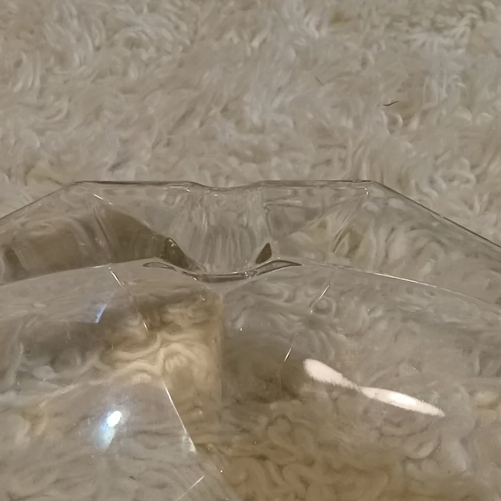 Glass - Picture 5 of 9